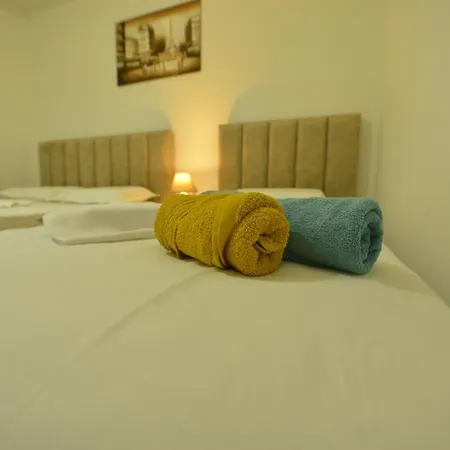 Denis Comfort * Shkodër