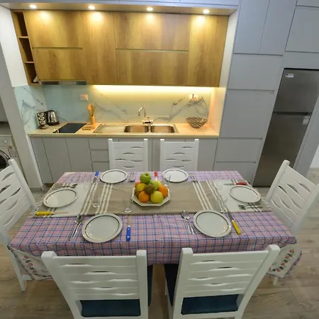 Denis Comfort Lejlighed