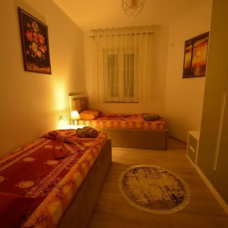 Denis Comfort Apartment *